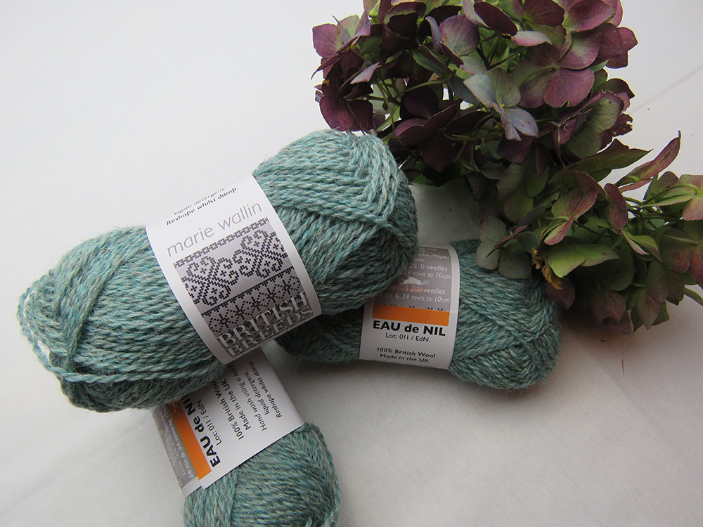 Marie Wallin - British Breeds - Eau de nil